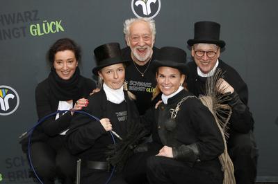 Bilder des Jahres 2021, Entertainment 12 Dezember Entertainment Themen der Woche KW50 Entertainment Bilder des Tages Ann-stock-photo