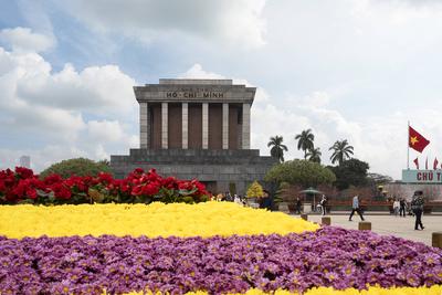 Ho Chi Minh mausoleum in Hanoi, Vitenam Hanoi, Vietnam, January 2023. panoramic view of the Ho Chi Minh mausoleum in the-stock-foto