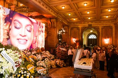 Preta Gil&amp;#39;s wake at the Municipal Thea-stock-foto