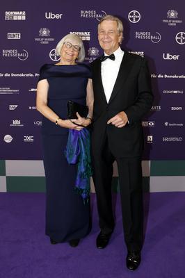 Claus Kleber und Ehefrau Renate Grziwok-stock-foto