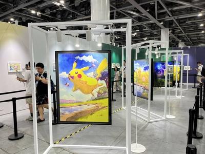 HANGZHOU, CHINA - JULY 26: Game enthusiasts visit the 2025 PokÃ mon Masters event at Hangzhou International Expo Center-stock-foto