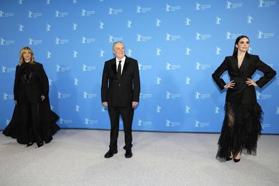 Asia Argento, Dario Argento und Ilenia Pastorelli beim -Dark Glasses - Photocall im Rahmen der 72. Internationale Filmfe-stock-foto