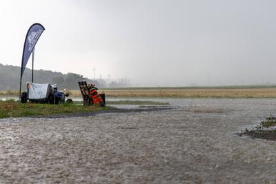 Gewitter und Starkregen-stock-foto