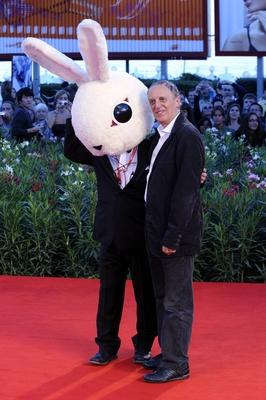 Bildnummer: 54418258  Datum: 10.09.2010  Copyright: imago/Anan SesaFriday, 2010 September 10, Venice ITALY - In The Picture: The film director Dario Argento on the red carpet for the premiere of the film BARNEY S VERSION PUBLICATIONxNOTxINxITA Kultur Entertainment People Film 67. Internationale Filmfestspiele Venedig Filmpremiere Premiere premiumd xint kbdig xmk 2010 hoch Highlight kurios Komik o0 Wie Barney es sieht, BarneysBildnummer 54418258 Date 10 09 2010 Copyright Imago Anan Sesa Friday 2010 September 10 Venice Italy in The Picture The Film Director Dario Argento ON The Red Carpet for The Premiere of The Film Barney S Version PublicationxNotxInxITA Culture Entertainment Celebrities Film 67 International Film Festival Venice Film premiere Premiere premiumd  Kbdig xmk 2010 vertical Highlight funny comic o0 like Barney it looks Barneys-stock-foto