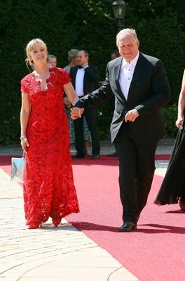 Bayreuth Festspiele 25.07.2019 Harald Krassnitzer und Frau Ann-Kathrin Kramer, Auffahrt zur Premiere der Bayreuther Fes-stock-foto