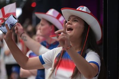 BoxPark Wembley Women's Euros Final Fanzone-stock-foto