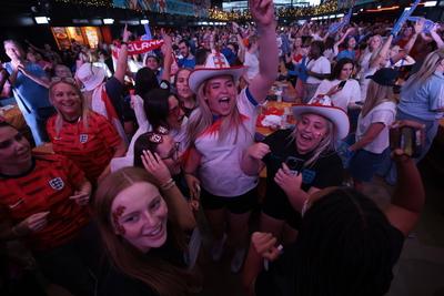 BoxPark Wembley Women's Euros Final Fanzone-stock-foto