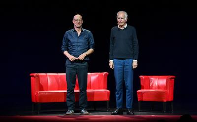 2025 - Lesung "Termin mit Schmidt", zwischen Harald Schmidt und Joachim Meyerhoff, im Stadttheater Gmunden, im Rahmen der Salzkammergut Festwochen Gmunden, am 27.07.2025.-stock-foto