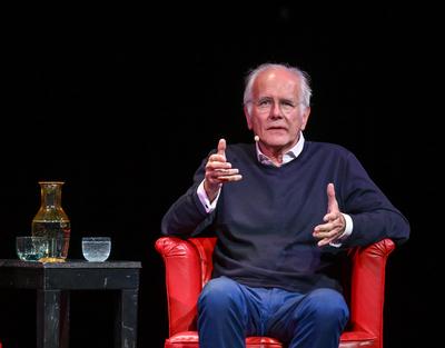 2025 - Lesung "Termin mit Schmidt", zwischen Harald Schmidt und Joachim Meyerhoff, im Stadttheater Gmunden, im Rahmen der Salzkammergut Festwochen Gmunden, am 27.07.2025.-stock-foto