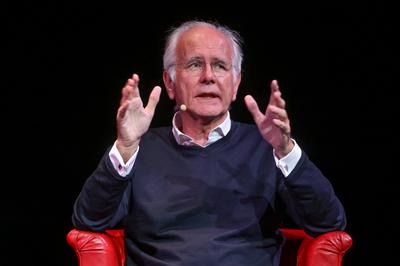 2025 - Lesung "Termin mit Schmidt", zwischen Harald Schmidt und Joachim Meyerhoff, im Stadttheater Gmunden, im Rahmen der Salzkammergut Festwochen Gmunden, am 27.07.2025.-stock-foto