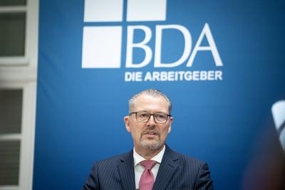 Bundesvereinigung der Deutschen Arbeitgeberverbaende e.V. - Konferenz zum Unternehmertum in Deutschland Dr. Rainer Dulge-stock-foto