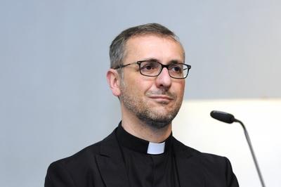 Generalvikar Stefan He?e bei der Vorstellung Pressekonferenz des neuen K?lner Erzbischof Rainer Mari-stock-foto