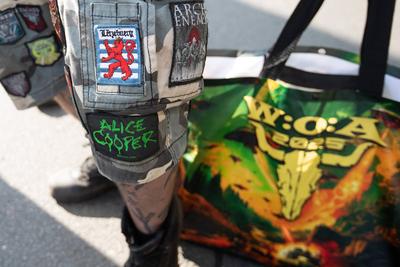 Wacken Montag Fans erobern das Dorf-stock-foto