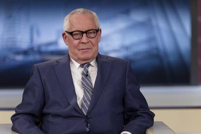 Karl Schl?gel bei Anne Will 2023-09-17 - Deutschland, Berlin - Karl Schl?gel, Historiker und Osteuropa-Experte, zu Gast-stock-foto