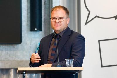 Buchpremiere von "Am Kippunkt. Wo das Klima zu kollabieren droht ? und wie wir uns noch retten k?nnen" von Toralf Staud und Benjamin von Brackel-stock-foto