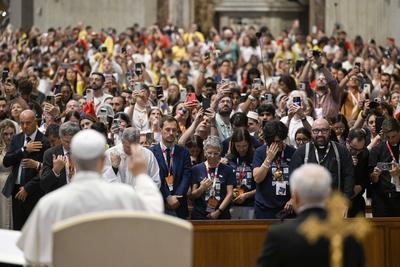 ITALY-VATICAN POPEPOPE LEO XIV RECEIVES IN PRIVATE AUDIENCE DIGITAL INFLUENCERS AND MISSIONAIRES IN PRIVATE AUDIENCE 29-07-2025-stock-photo
