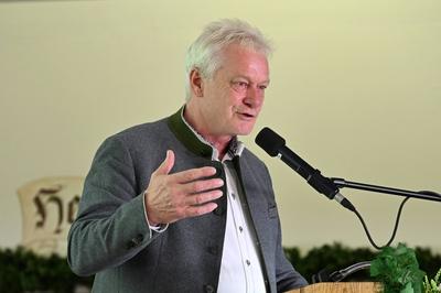 Pichelsteinerfest Regen 2025-stock-foto