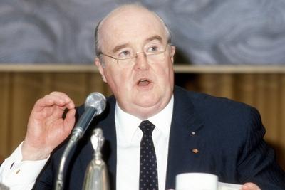 Bildnummer: 51809598  Datum: 15.06.1986  Copyright: imago/Sven SimonDr. Horst Bourmer (GER/Vorsitzender Hartmannbund), Personen; 1986, Arzt, , Mediziner, , Verband der ?rzte Deutschlands, , Funktion?r, Pressetermin; , quer, Kbdia, Einzelbild, close, Deutschland, Randbild, Medizin, Wissenschaft, People  o0 Vereinsf?hrung; Aufnahmedatum gesch?tzt-stock-foto