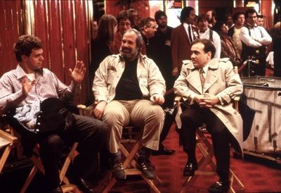 KPA51629.jpg ZWEI SUPERPFLAUMEN IN DER UNTERWELT / Wise Guys USA 1986 / Brian de Palma Szene mit JOE PICOPO (Moe Dickst-stock-foto