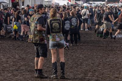 Wacken 2025 Fans trotzem dem angesagten Regen-stock-foto
