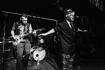 The Bollock Brothers im Wild at Heart Die legend?re britische Punkband The Bollock Brothers spielte-stock-foto