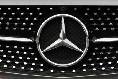Stuttgart, Deutschland 23.September 2020: Symbolbilder - 2020 Daimler AG - Konzernzentrale Untertuerkheim, Auto, Daimler-stock-foto