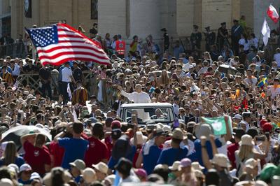ITALY - POPE LEO XIV  DURING HIS WEEKLY GENERAL AUDIENCE AT  ST PETER'S SQUARE IN THE VATICAN - 2025/7/30-stock-foto