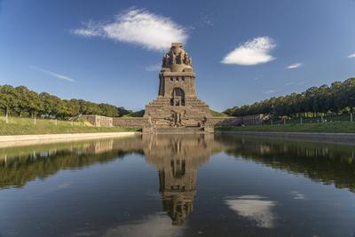 V?lkerschlachtdenkmal V?lkerschlachtdenkmal in Leipzig, Sachsen, Deutschland The Monument to the Battle of the Nations o-stock-photo