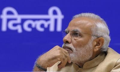 NEW DELHI, INDIA - OCTOBER 16: Indian Prime Minister Narendra Modi during the inauguration of the 10th Annual Convocati-stock-foto