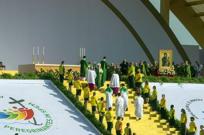 ITALY - POPE LEO XIV  LEADS A  MASS FOR THE JUBILEE OF YOUTH AT TOR VERGATA IN ROME  - 2025/8/3-stock-foto