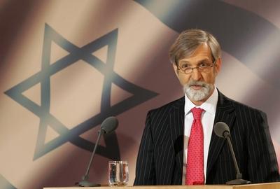 Der Botschafter Israels Shimon Stein spricht waehrend des Festaktes 40 Jahre deutsch israelische B-stock-foto