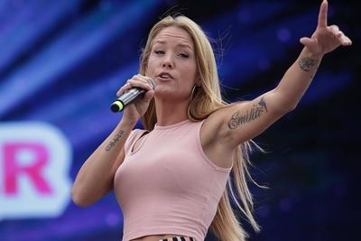 radio B2 SchlagerHammer 2019 13 07 2019 Sonia Liebing Hoppegarten Rennbahn Hoppegarten *** radio B2-stock-foto