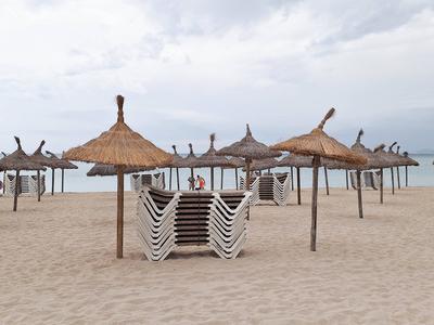 Themenbild - Palma de Mallorca, Arenal, Partyvolk, Feiern am Ballermann-stock-foto