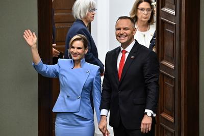 06.08.2025 WARSZAWA SEJM RP CEREMONIA ZAPRZYSIEZENIA PREZYDENTA KAROLA NAWROCKIEGO KAROL NAWROCKI Z ZONA MARTA NAWROCKA-stock-foto