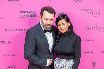 Berlin Bundespresseball 2024, Berlin, 12.04.2024 Christian Ulmen und seine Frau Collien Ulmen-Fernandes.- Bundespresseba-stock-foto