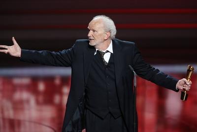 Beste M??nnliche Nebelrolle und Gewinner Michael Gwisdek bei der Verleihung des DEUTSCHEN FILMPREISES 2013 ( Deutscher F-stock-foto