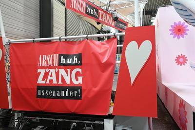 Richtfest K?lner Rosenmontagszug 2025-stock-foto