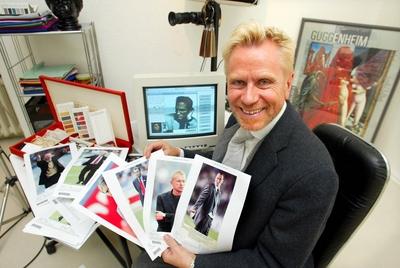 Koch Copyright: IMAGO. Herrmann : Thema: Visagist und Stilberater Ren? Koch *** Koch Copyright IMAGO Herrmann Theme Make-stock-foto