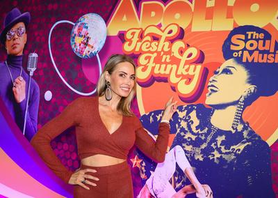 Roncalli s Apollo Variete - Fresh n Funk Premierenvorstellung - VIP-Gast Sarah Valentina Winkhaus ( Sportmoderatorin RTL-stock-foto