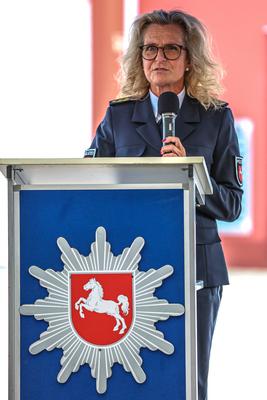 Einweihung des neuen Dienstgeb?udes des Polizeikommissariats Bundesautobahn Maschen-stock-foto