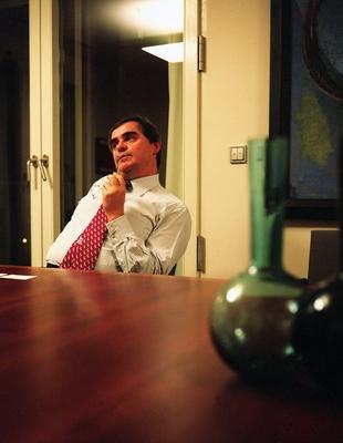 Bildnummer: 52700329  Datum: 27.11.2003  Copyright: imago/Christian ThielPeter M?ller (Deutschland/CDU/Ministerpr?sident Saarland) in Berlin, Personen , Nachdenklichkeit , pessimistisch , Highlight; 2003, Berlin, Politik; , hoch, Kbdig, Einzelbild, Randbild, PeopleBildnummer 52700329 Date 27 11 2003 Copyright Imago Christian Thiel Peter Mueller Germany CDU Prime Minister Saarland in Berlin People contemplation pessimistic Highlight 2003 Berlin politics vertical Kbdig Single Edge image Celebrities-stock-foto