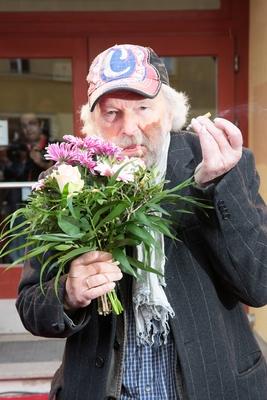 Schauspieler Michael Gwisdek kommt am 22 04 2017 zum Achtung Berlin new berlin film award Festival i-stock-foto