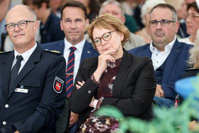 Einweihung des neuen Dienstgeb?udes des Polizeikommissariats Bundesautobahn Maschen-stock-foto