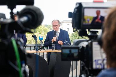 Pressekonferenz zur Bekanntgabe der Spitzenkandidatur der CDU in Sachsen-Anhalt-stock-foto