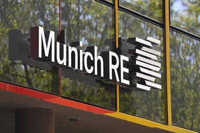 MunichRE in Muenchen-stock-foto