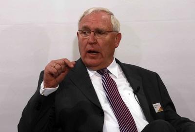 Gipfeltreffen Ost anl?sslich 20 Jahre deutsche Einheit am Donnerstag (16.09.2010) in Berlin im Bundesrat mit Werner M?n-stock-foto