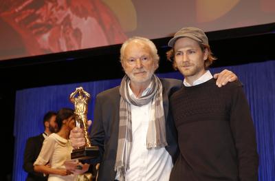 Michael Gwisdek mit Sohn Robert Gwisdek / 26. HESSISCHER FILM-UND KINOPREIS 2015 am 16. Oktober 2015 in der Alten Oper i-stock-foto
