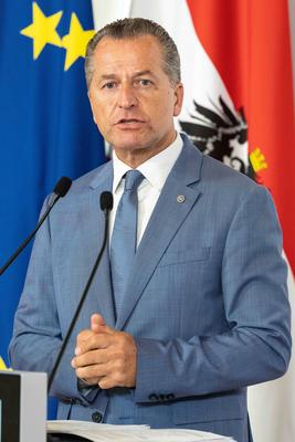 20250811 Pressekonferenz der Innenminister zum Thema Jahresbilanz 2024 zum Kriminalitaetsfeld Sozialleistungsbetrug-stock-foto