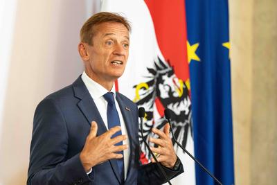 20250811 Pressekonferenz der Innenminister zum Thema Jahresbilanz 2024 zum Kriminalitaetsfeld Sozialleistungsbetrug-stock-foto