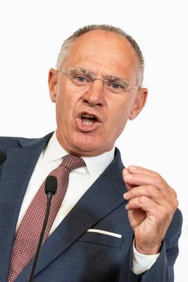 20250811 Pressekonferenz der Innenminister zum Thema Jahresbilanz 2024 zum Kriminalitaetsfeld Sozialleistungsbetrug-stock-foto